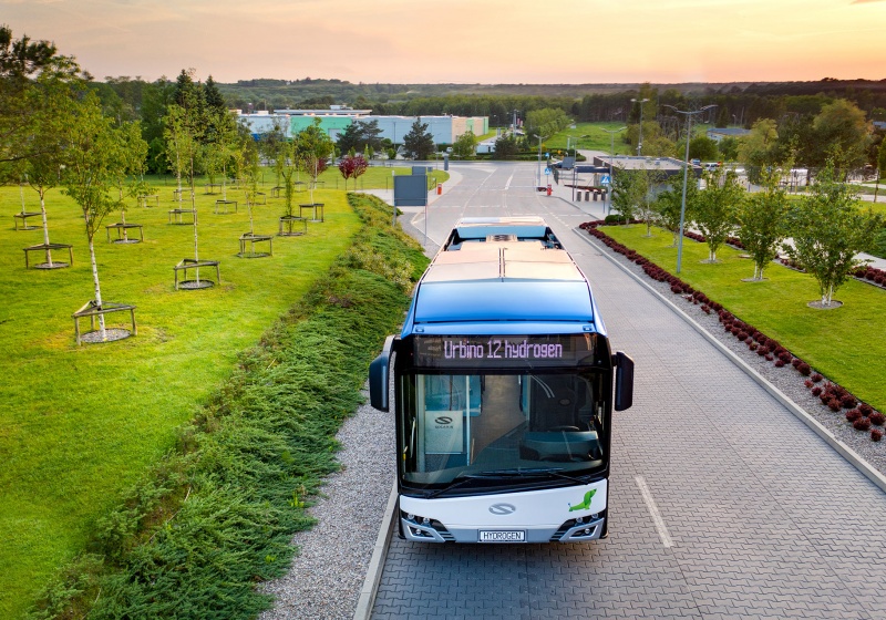 Wuppertal und Köln bestellen Solaris-Wasserstoffbusse