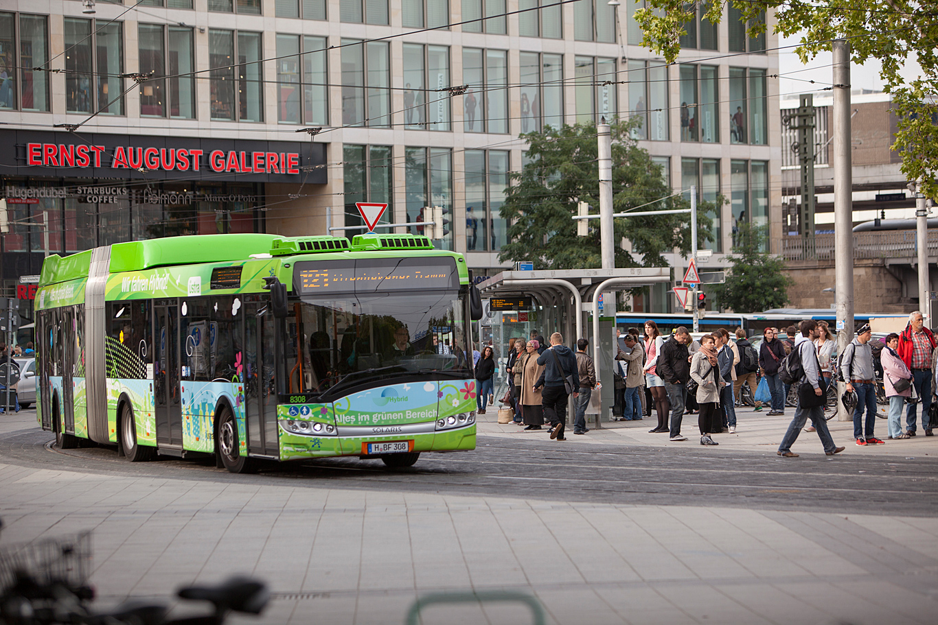Hannover wählt erneut Hybridbusse von Solaris